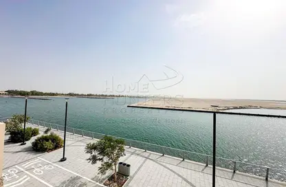 Townhouse - 4 Bedrooms - 5 Bathrooms for rent in Al Raha Beach - Abu Dhabi