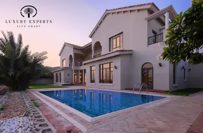 Villa - 6 Bedrooms - 6 Bathrooms for rent in Signature Villas Frond M - Signature Villas - Palm Jumeirah - Dubai