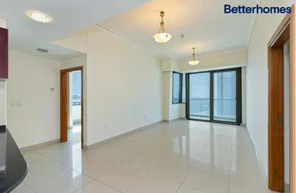 Apartment - 3 Bedrooms - 4 Bathrooms for rent in Ocean Heights - Dubai Marina - Dubai