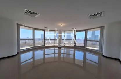 Penthouse - 4 Bedrooms - 5 Bathrooms for rent in Corniche Road - Abu Dhabi