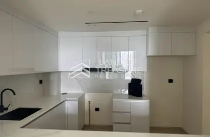 Apartment - 3 Bedrooms - 2 Bathrooms for rent in Binghatti Crest - Jumeirah Village Circle - Dubai