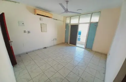 Apartment - 1 Bedroom - 1 Bathroom for rent in Al Butina B - Al Butina - Sharjah