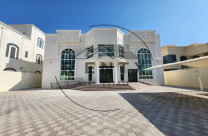 Villa - 7 Bedrooms - 6 Bathrooms for rent in Madinat Al Riyad - Abu Dhabi