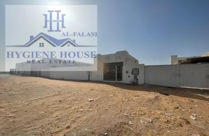 Bulk Rent Unit - Studio - 1 Bathroom for rent in Umm Al Thuoob - Umm Al Quwain