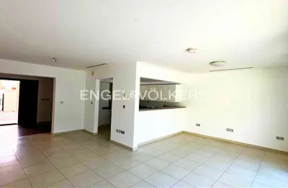 Townhouse - 2 Bedrooms - 2 Bathrooms for rent in District 3B - Jumeirah Village Triangle - Dubai