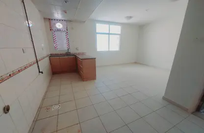 Apartment - 1 Bathroom for rent in Al Mujarrah - Al Sharq - Sharjah