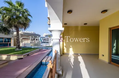 Apartment - 2 Bedrooms - 2 Bathrooms for sale in Marina Residences 2 - Marina Residences - Palm Jumeirah - Dubai