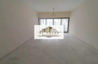 Apartment - 3 Bedrooms - 3 Bathrooms for rent in New Al Taawun Road - Al Taawun - Sharjah