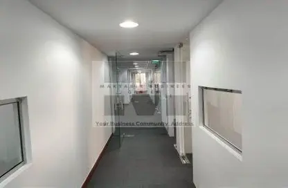 Half Floor - Studio - 4 Bathrooms for rent in Sony Building - Al Raffa - Bur Dubai - Dubai