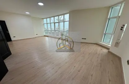 Apartment - 3 Bedrooms - 4 Bathrooms for rent in Danet Abu Dhabi - Abu Dhabi