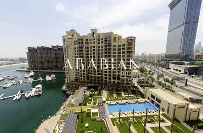 Apartment - 2 Bedrooms - 2 Bathrooms for rent in Marina Residences 5 - Marina Residences - Palm Jumeirah - Dubai