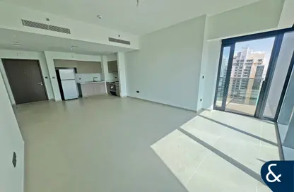 Apartment - 2 Bedrooms - 2 Bathrooms for rent in Act Towers - Opera District - Downtown Dubai - Dubai