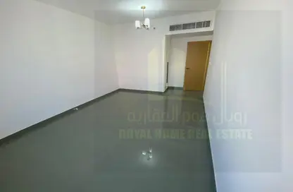 Apartment - 2 Bedrooms - 2 Bathrooms for rent in Al Jurf 2 - Al Jurf - Ajman Downtown - Ajman