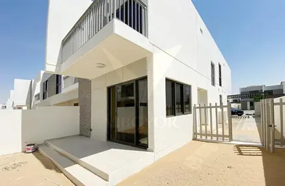 Townhouse - 3 Bedrooms - 5 Bathrooms for sale in Primrose - Damac Hills 2 - Dubai