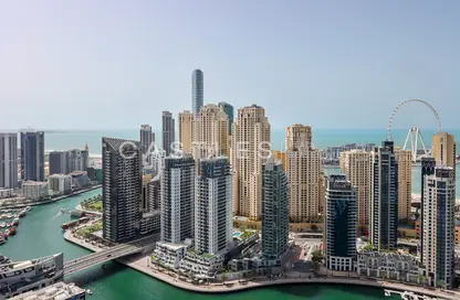 Apartment - 3 Bedrooms - 3 Bathrooms for sale in Vida Residences Dubai Marina - Dubai Marina - Dubai