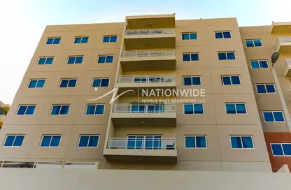 Apartment - 2 Bedrooms - 3 Bathrooms for sale in Tower 1 - Al Reef Downtown - Al Reef - Abu Dhabi