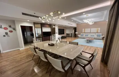 Apartment - 4 Bedrooms - 5 Bathrooms for sale in Rimal 3 - Rimal - Jumeirah Beach Residence - Dubai