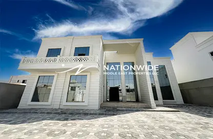 Villa - 7 Bedrooms - 6 Bathrooms for sale in Madinat Al Riyad - Abu Dhabi