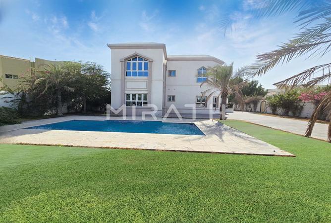 Villa - 5 Bedrooms - 6 Bathrooms for rent in Umm Suqeim 2 Villas - Umm Suqeim 2 - Umm Suqeim - Dubai