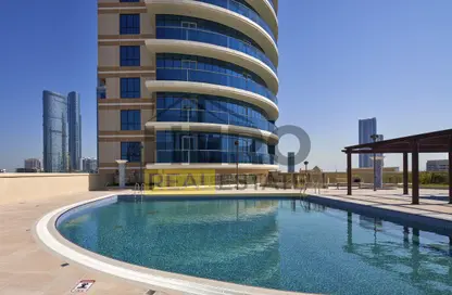 Apartment - 1 Bathroom for rent in Julfar Residence - City Of Lights - Al Reem Island - Abu Dhabi