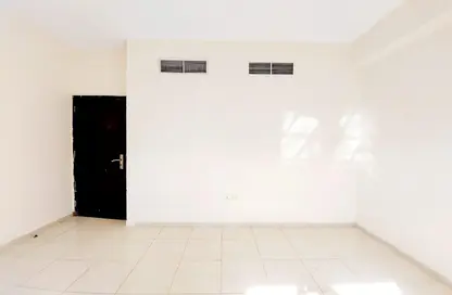 Apartment - 1 Bedroom - 1 Bathroom for rent in Muwaileh 3 Building - Muwaileh - Sharjah