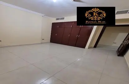 Apartment - 2 Bedrooms - 2 Bathrooms for rent in Hadbat Al Zafranah - Muroor Area - Abu Dhabi