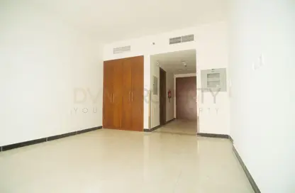 Apartment - Studio - 1 Bathroom for rent in F-02 - CBD (Central Business District) - International City - Dubai