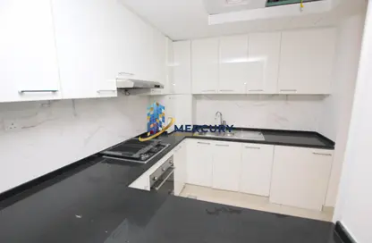 Apartment - 1 Bedroom - 2 Bathrooms for rent in Oxford Building - Jumeirah Village Circle - Dubai