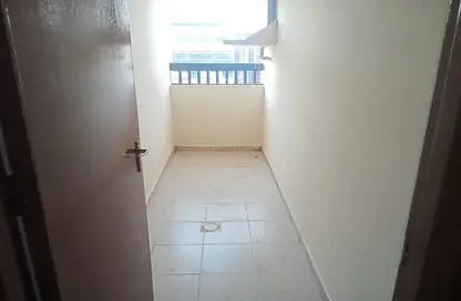 Apartment - 1 Bedroom - 1 Bathroom for rent in Muwaileh 3 Building - Muwaileh - Sharjah