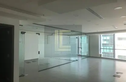 Office Space - Studio - 1 Bathroom for rent in The Regal Tower - Business Bay - Dubai