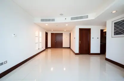 Apartment - 2 Bedrooms - 2 Bathrooms for rent in Jumeirah Living - World Trade Centre Residence - World Trade Center - Dubai