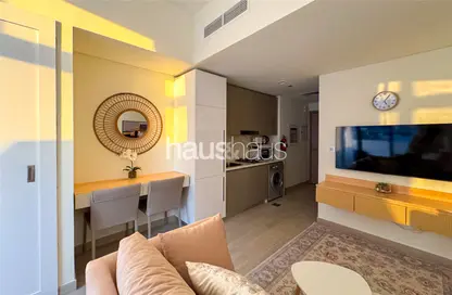 Apartment - 1 Bathroom for rent in Azizi Riviera 33 - Meydan One - Meydan - Dubai