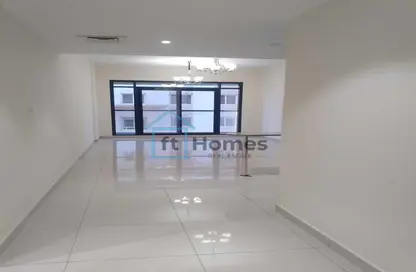 Apartment - 1 Bedroom - 2 Bathrooms for sale in Etlala Residence - Dubai Residence Complex - Dubai