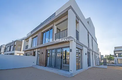 Villa - 4 Bedrooms - 5 Bathrooms for rent in Aura - Tilal Al Ghaf - Dubai