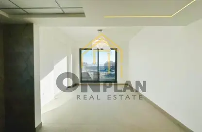 Apartment - 1 Bathroom for rent in KHK 24 - Al Warsan 4 - Al Warsan - Dubai