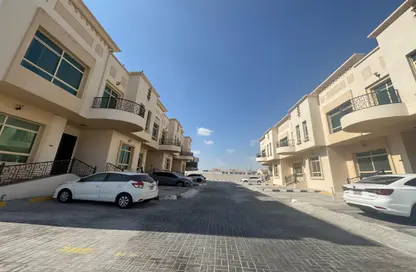 Apartment - 1 Bedroom - 1 Bathroom for rent in Khalifa City A Villas - Khalifa City A - Khalifa City - Abu Dhabi