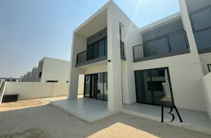 Townhouse - 4 Bedrooms - 5 Bathrooms for rent in Shams Townhouses - Town Square - Dubai