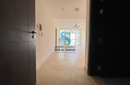 Apartment - 1 Bedroom - 2 Bathrooms for rent in Taliatela Street - Al Nahda - Sharjah