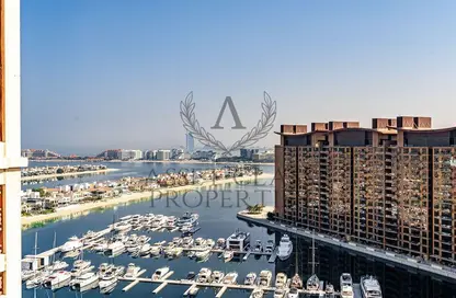 Apartment - 4 Bedrooms - 6 Bathrooms for rent in Marina Residences 5 - Marina Residences - Palm Jumeirah - Dubai