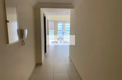 Apartment - 1 Bedroom - 2 Bathrooms for rent in Lake Shore Tower - JLT Cluster Y - Jumeirah Lake Towers - Dubai