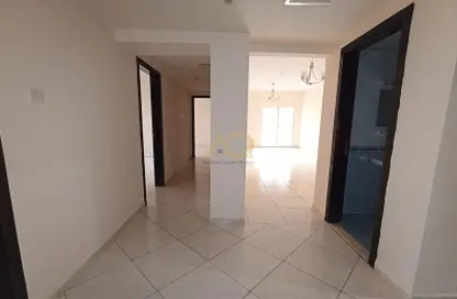 Apartment - 3 Bedrooms - 3 Bathrooms for rent in Al Hafeet Tower 6 - Al Nahda - Sharjah