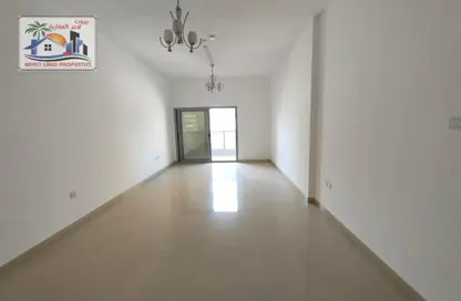 Apartment - 3 Bedrooms - 3 Bathrooms for rent in Al Taawoon Tower 1 - Al Taawoon Towers - Al Khan - Sharjah