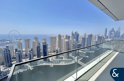 Apartment - 4 Bedrooms - 5 Bathrooms for sale in Vida Residences Dubai Marina - Dubai Marina - Dubai