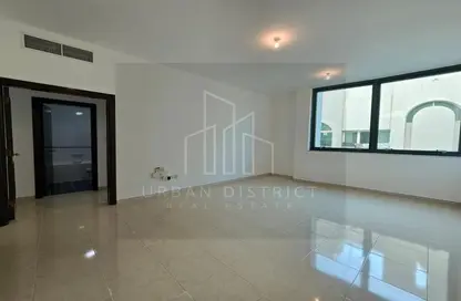 Apartment - 1 Bedroom - 1 Bathroom for rent in Liwa Centre Tower 1 - Liwa Centre Towers - Hamdan Street - Abu Dhabi