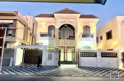 Villa - 5 Bedrooms - 7 Bathrooms for sale in Al Amira Village - Al Yasmeen - Ajman