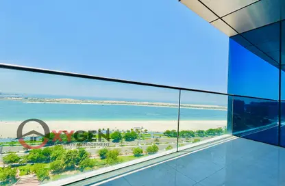 Apartment - 3 Bedrooms - 5 Bathrooms for rent in Landmark Tower - Corniche Road - Abu Dhabi