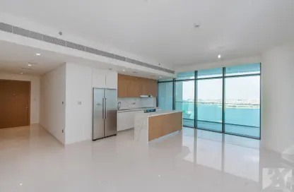 Apartment - 3 Bedrooms - 3 Bathrooms for rent in Beach Vista - EMAAR Beachfront - Dubai Harbour - Dubai