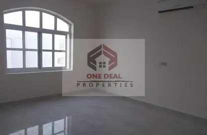 Apartment - 3 Bedrooms - 3 Bathrooms for rent in Asharej - Al Ain