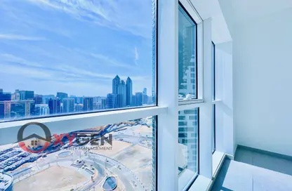 Apartment - 1 Bedroom - 2 Bathrooms for rent in Al Reef Tower - Corniche Road - Abu Dhabi