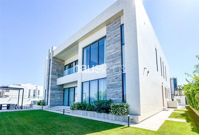 Villa - 6 Bedrooms for sale in The Parkway at Dubai Hills - Dubai Hills - Dubai Hills Estate - Dubai